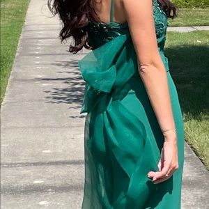 Selling long gown dress. Emerald green.
